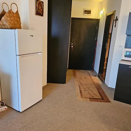 студио за в сарафово Burgas City