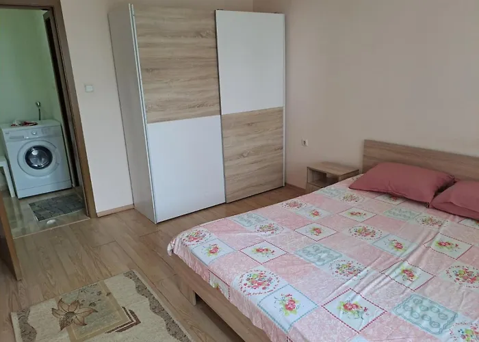 Apartament двустаен в славейков Burgas City